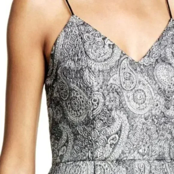 NWT Alice + Olivia Anette Metallic Paisley V-neck Party Dress | 12 - Picture 3 of 11